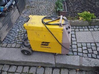 ESAB LKA 240 svářečka co