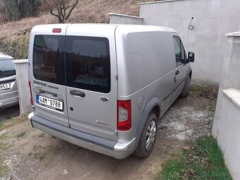 Prodám ford transit connect r.v. 2010 1,8tdci 55kw, rok star