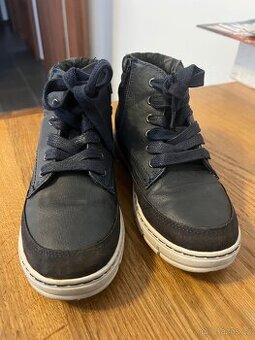 Temer nove kotnikove boty delka stelky 21,5cm