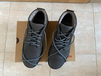 Nové pánské kožené zimní boty Baťa s kožichem - č. 44