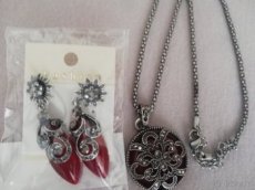 Náušnice + řetízek + přívěsek. Nové