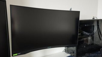 Herní monitor Samsung Odyssey G7 240hz VA