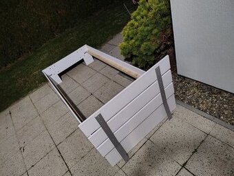 Bílá postel 200x90