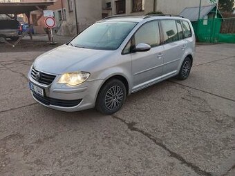 Volkswagen Touran 1.9tdi facelift