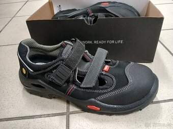 Nové pracovní boty