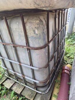 IBC, kontejner na vodu, nádrž, bečka, barel, kontajner, káď