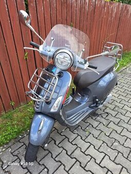 Vespa primavera,touring 125