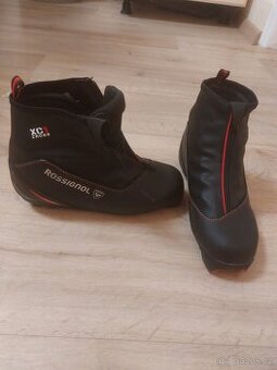 Boty na běžky Rossignol vel. 37