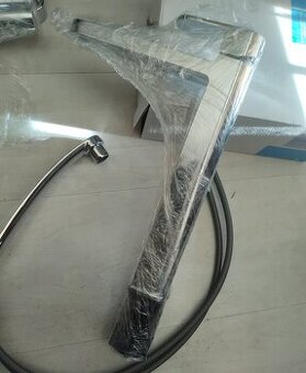 Vysoká umyvadlová baterie RAVAK CHROME - nová