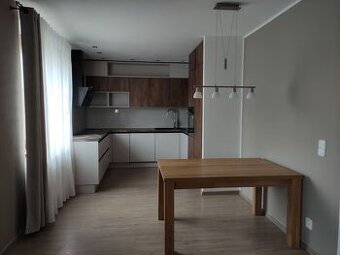 Pronájem domu 4+kk • 125 m² - 1