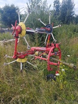 Prodáme zemědělské stroje.