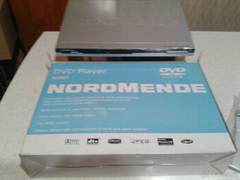 DVD, VHS kazety a čistící  kazety