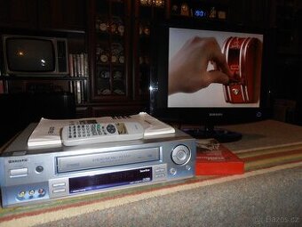 (((  VIDEO zn. AIWA  )))