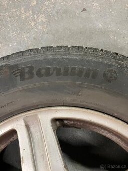 Celoroční pneu Barum Quartaris 5 215/65R16 98H