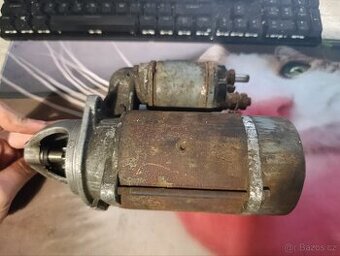 Startér pro škoda 100