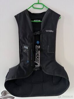 Airbagová vesta Helite