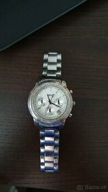 Hodinky DKNY