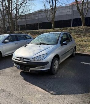 Peugeot 206 1.4 HDI, rok 2005. Klima, centrál, el. okna…