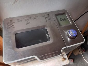 Domácí pekárna Sencor SBR 2000SS