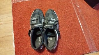 cyklistické tretry catlike