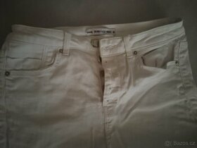 Bílé skinni kalhoty 36