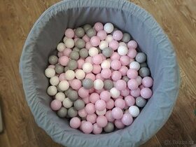 Dětský bazének s 200 balónky