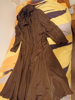 Velmi pekny originalni kabat v. M/L - 1