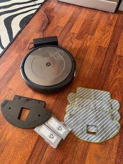 iRobot Roomba Combo 1138 – ako nový + príslušenstvo
