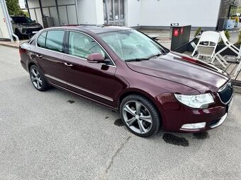 Superb 2 3.6 v6 191kw dsg 2009rv LPG…