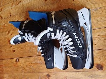 Brusle CCM NEXT vel.9