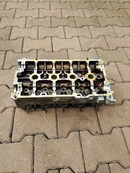 Hlava motoru Renault 1.6 16v