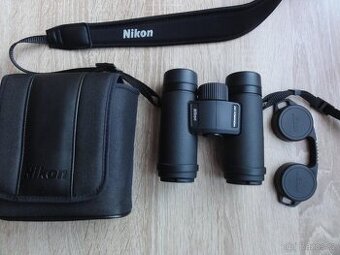 Nikon monarch 8x30 M7