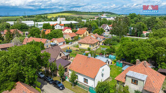 Prodej rodinného domu, 1061 m², Úžice, ul. Školní - 1