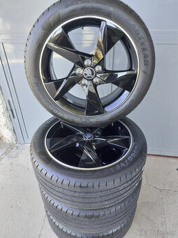 Originál alu kola 17" na Škoda Scala letní Goodyear