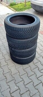 Dunlop 225/45 R18