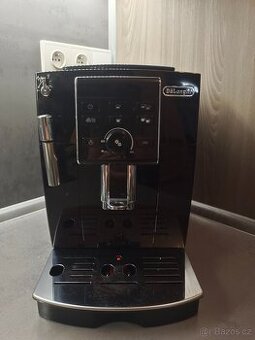Plnoautomatický kávovar DeLonghi ECAM13.123.B