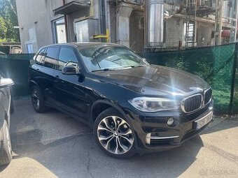 BMW X5 30d m-paket , krásný stav