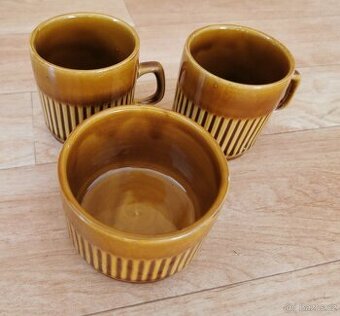 hrnky a miska