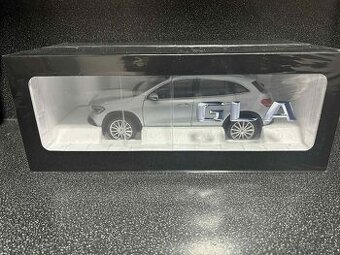 Mercedes Benz GLA 1:18