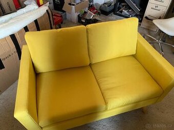 Nová 2 místná sedačka ve žluté barvě