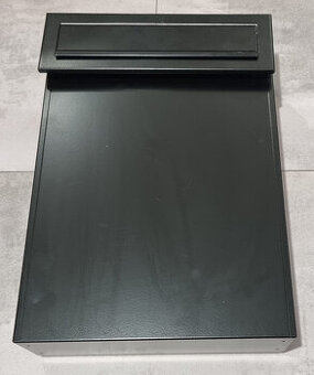 Poštovní schránka pro sendvičovou montáž (nepoužitá)