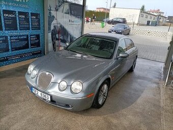 Jaguar S-Type V6 2.5 Automat AUX vstup audio Alpine