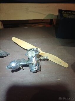 Modelářský spalovací motor ENYA 15-IV (1960s Japan) RC/U