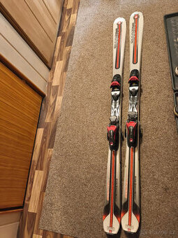 Prodám sjezdové lyže Dynastar 164 cm