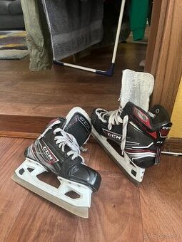 Brankářské brusle CCM JET SPEED FT 480G