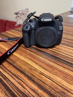 Canon EOS 1200D