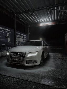 Audi s5 v8