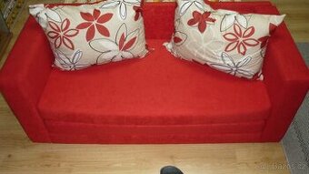 DĚTSKÁ SEDAČKA S POLŠTÁŘEMI MÁLO POUŽÍVANÁ