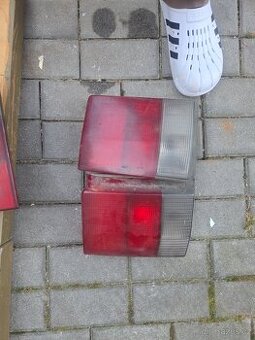 Audi 80 b3/avant zadní vnitřní levé svetlo