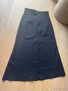 Černá pružná sukně ZARA - 1